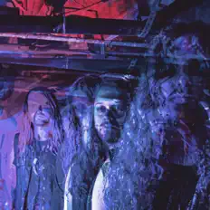 聆聽 Sadistic Ritual、觀看音樂影片、閱讀小傳、查看巡演日期等！