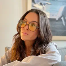 Ακούστε περιεχόμενο από Talisa, παρακολουθήστε μουσικά βίντεο, διαβάστε το βιογραφικό, δείτε ημερομηνίες περιοδείας, και πολλά ακόμη!