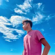 Escucha a Matteo Monico, mira videos musicales, lee su biografía, consulta las fechas de las gira y más.