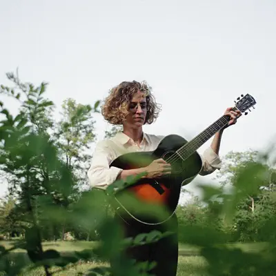 Listen to Mathilde Monribot, watch music videos, read bio, see tour dates & more!