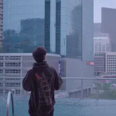 Ακούστε περιεχόμενο από Scripted, παρακολουθήστε μουσικά βίντεο, διαβάστε το βιογραφικό, δείτε ημερομηνίες περιοδείας, και πολλά ακόμη!