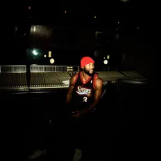 Ouça Nate Lark, assista a videoclipes, leia a biografia, veja as datas das turnês e mais!