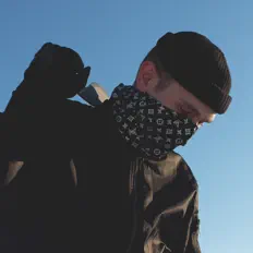 Ascolta graysplate, guarda video musicali, leggi la biografia, vedi le date del tour & altro!
