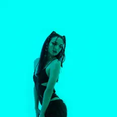 Lasha सुनें, म्यूज़िक वीडियो देखें, बायो पढ़ें, दौरे की तारीखें और बहुत कुछ देखें!