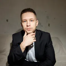 聆聽 TVIY ANDRIY、觀看音樂影片、閱讀小傳、查看巡演日期等！