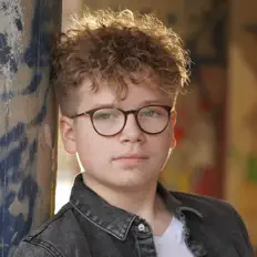 Ascolta Nils Vandeven, guarda video musicali, leggi la biografia, vedi le date del tour & altro!