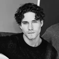 Listen to Noah Rak, watch music videos, read bio, see tour dates & more!