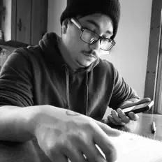 Poslechněte si interpreta JustLou, sledujte hudební videa, přečtěte si životopis, podívejte se na data turné a další informace.