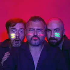 Ouve ALL HAIL HYENA, vê vídeos de música, lê a biografia, vê as datas da digressão e muito mais!