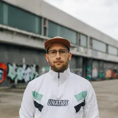 Listen to Schmiddunsk, watch music videos, read bio, see tour dates & more!