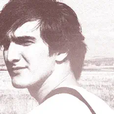 WEKSTOVONE을(를) 듣고, 뮤직 비디오를 보고, 약력을 읽고, 투어 일정 등을 확인하세요!