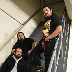 Limbozine을(를) 듣고, 뮤직 비디오를 보고, 약력을 읽고, 투어 일정 등을 확인하세요!