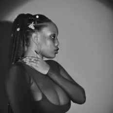 Listen to Nanya Asf, watch music videos, read bio, see tour dates & more!