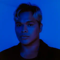 Dengarkan Ai.Z, tonton video musik, baca bio, lihat tanggal tur & lainnya!