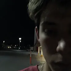 Écoutez el m K, regardez des vidéoclips, lisez la biographie, consultez les dates de tournée et plus encore !