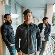 Escucha a The Transcontinentals, mira videos musicales, lee su biografía, consulta las fechas de las gira y más.