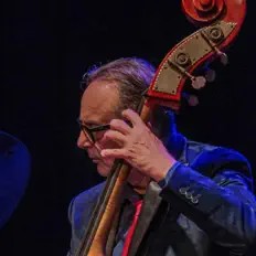 收听 Marco Marzola、观看音乐视频、阅读小传、查看巡演日期等 ！