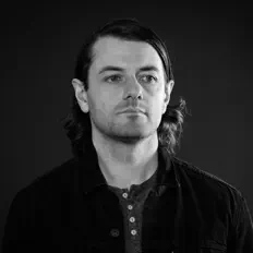 Luister naar Lee Miller Matsos, bekijk muziekvideo's, lees de bio, bekijk de tourdata, en meer!