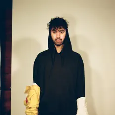 收听 whoisazar!、观看音乐视频、阅读小传、查看巡演日期等 ！