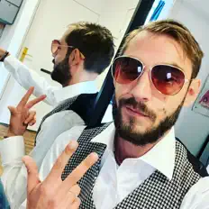 ДедРок: песни, клипы, биография, даты выступлений и многое другое.