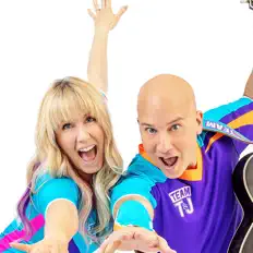 Team T & J सुनें, म्यूज़िक वीडियो देखें, बायो पढ़ें, दौरे की तारीखें और बहुत कुछ देखें!