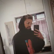 Escucha a Yvng Jeanz, mira vídeos musicales, lee la biografía, consulta fechas de giras y mucho más.