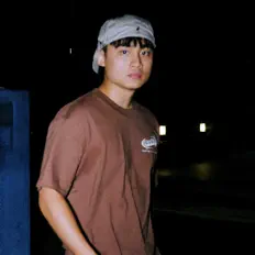 收听 Dyzel、观看音乐视频、阅读小传、查看巡演日期等 ！