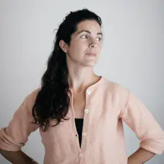 Sarah Amiel을(를) 듣고, 뮤직 비디오를 보고, 약력을 읽고, 투어 일정 등을 확인하세요!