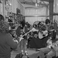 Spencer & The Cats을(를) 듣고, 뮤직 비디오를 보고, 약력을 읽고, 투어 일정 등을 확인하세요!