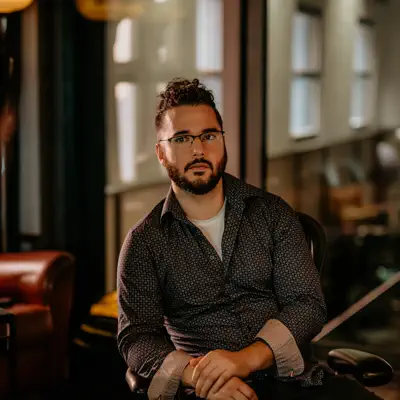 Listen to Erik Lankin, watch music videos, read bio, see tour dates & more!