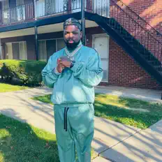 Ascolta Mvb Cash, guarda video musicali, leggi la biografia, vedi le date del tour & altro!