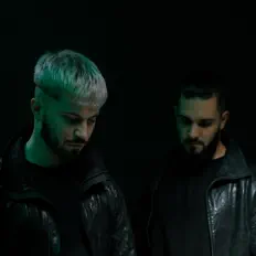 Poslechněte si interpreta Afterthat, sledujte hudební videa, přečtěte si životopis, podívejte se na data turné a další informace.