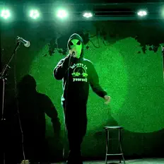 Ascolta I Come in Peace, guarda video musicali, leggi la biografia, vedi le date del tour & altro!