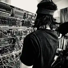 Poslechněte si interpreta Sp acewolf, sledujte hudební videa, přečtěte si životopis, podívejte se na data turné a další informace.