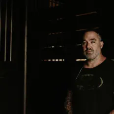 Écoutez Joe Creamer, regardez des vidéoclips, lisez la biographie, consultez les dates de tournée et plus encore !