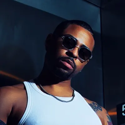 Listen to undefined, watch music videos, read bio, see tour dates & more!