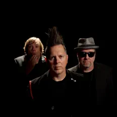 Jeremy Buck & The Bang सुनें, म्यूज़िक वीडियो देखें, बायो पढ़ें, दौरे की तारीखें और बहुत कुछ देखें!