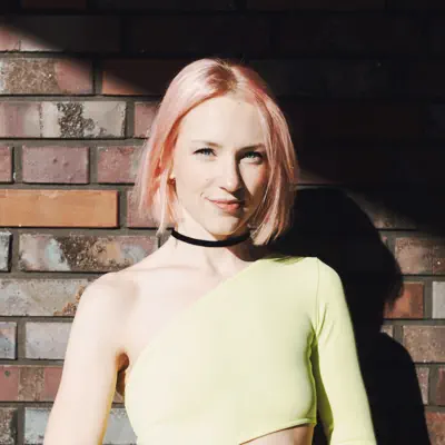 Listen to Sylvie Miles, watch music videos, read bio, see tour dates & more!