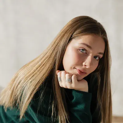 Listen to Rowan Grace, watch music videos, read bio, see tour dates & more!