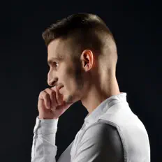 Poslechněte si interpreta IOAN MELNYK, sledujte hudební videa, přečtěte si životopis, podívejte se na data turné a další informace.