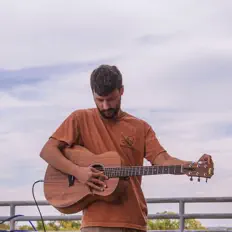 Dengarkan Austin Sebek, tonton video musik, baca bio, lihat tanggal tur & lainnya!