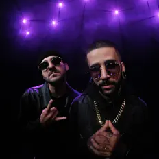 聆聽 Femme Fatale、觀看音樂影片、閱讀小傳、查看巡演日期等！