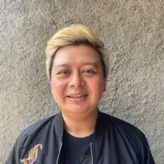 Brunnera을(를) 듣고, 뮤직 비디오를 보고, 약력을 읽고, 투어 일정 등을 확인하세요!