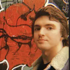 Ouve John Mateer, vê vídeos de música, lê a biografia, vê as datas da digressão e muito mais!