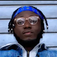 Poslechněte si interpreta Gass, sledujte hudební videa, přečtěte si životopis, podívejte se na data turné a další informace.