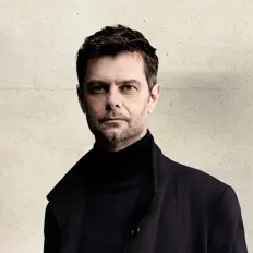 Luca Ciut dinle, müzik videolarını izle, biyografisini oku, tur tarihlerini ve daha fazlasını gör!