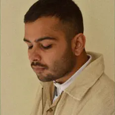 Ascolta Siddhant, guarda video musicali, leggi la biografia, vedi le date del tour & altro!