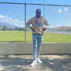 Posłuchaj wykonawcy Xavir, obejrzyj teledyski, przeczytaj biografię, zobacz daty tras koncertowych i nie tylko!