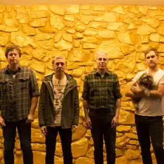 Escucha a OrOrOr, mira videos musicales, lee su biografía, consulta las fechas de las gira y más.