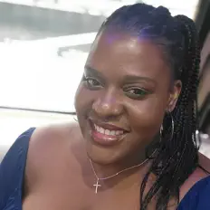 Dengarkan Peggy Cadeaux, tonton video musik, baca bio, lihat tanggal tur & lainnya!